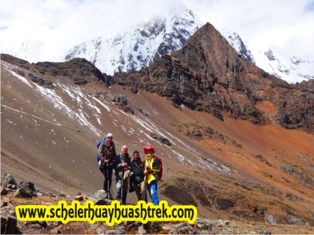 Paso Rosario 5100 m. Huayhuash FOTO: Cristian Marin